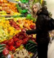 /album/fotogaleria-nosotros/a9803396-hermosa-mujer-joven-para-frutas-y-verduras-en-un-supermercado-de-compras-jpg1/